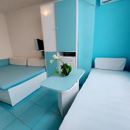 Apartment Leo 3 *